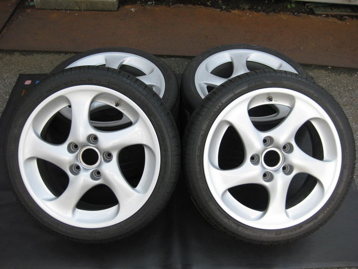 ポルシェ 純正 996 ターボ 用 18インチ 中空 アルミホイール 4本